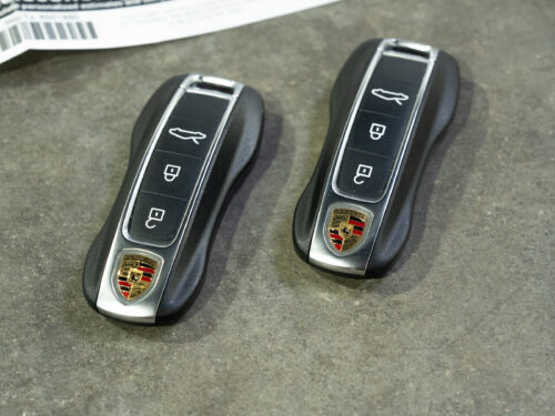 2024 Porsche 911 Carrera GTS in PTS Viola Purple Metallic — Strada Nera San Diego