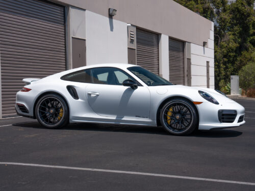 2017 Porsche 911 Turbo S - Photo 36