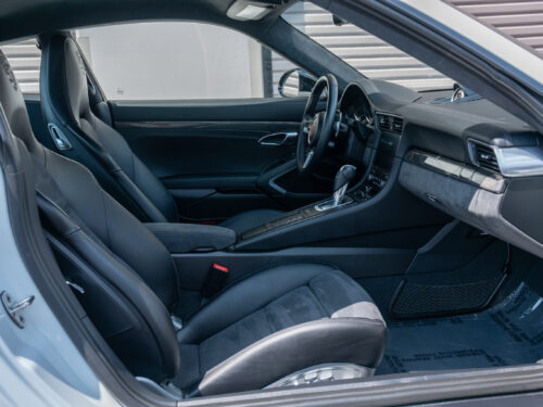 2017 Porsche 911 Turbo S - Photo 338