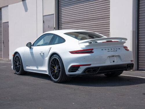 2017 Porsche 911 Turbo S - Photo 211
