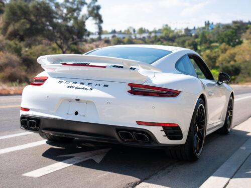 2017 Porsche 911 Turbo S - Photo 17