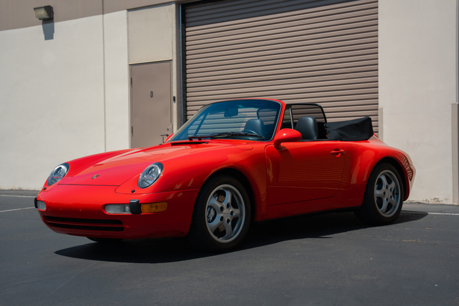 1996 Porsche 911 Carrera 4 Cabriolet — photo 5