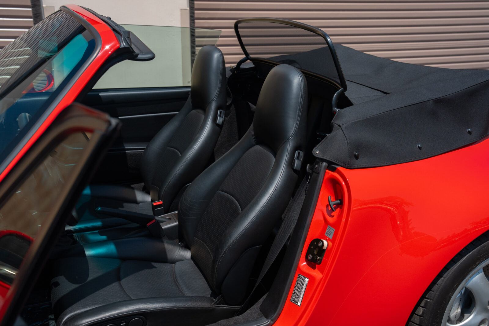 1996 Porsche 911 Carrera 4 Cabriolet — photo 4
